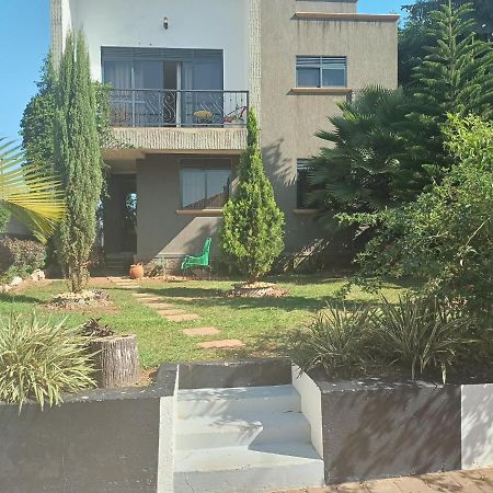 Jacuzzi City Home Kampala Eksteriør billede