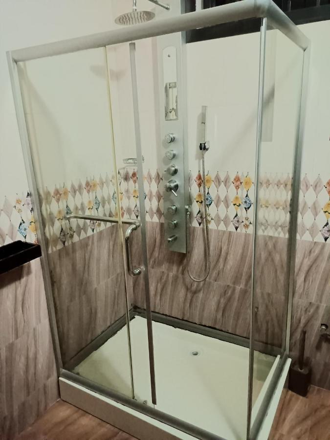 Jacuzzi City Home Kampala Eksteriør billede