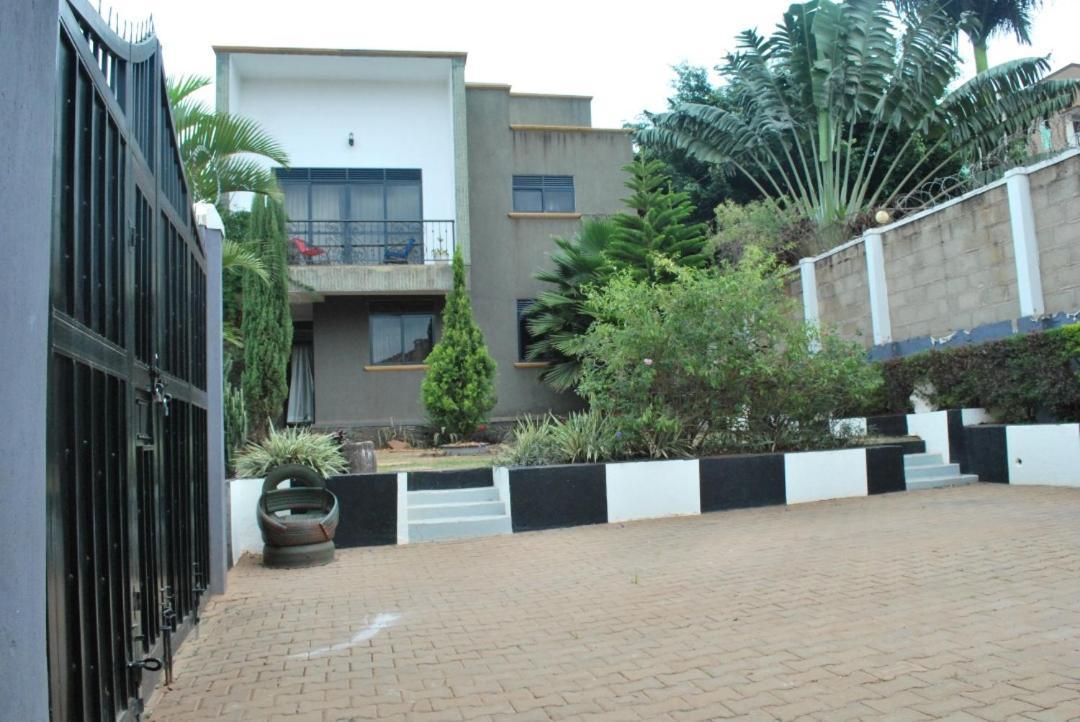 Jacuzzi City Home Kampala Eksteriør billede