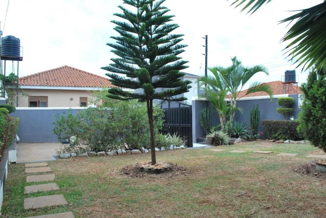 Jacuzzi City Home Kampala Eksteriør billede