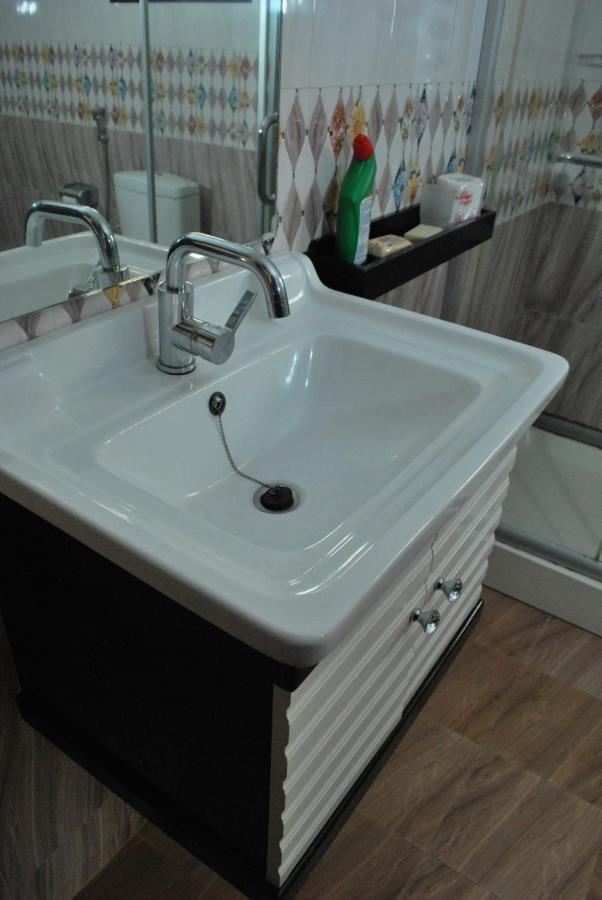 Jacuzzi City Home Kampala Eksteriør billede
