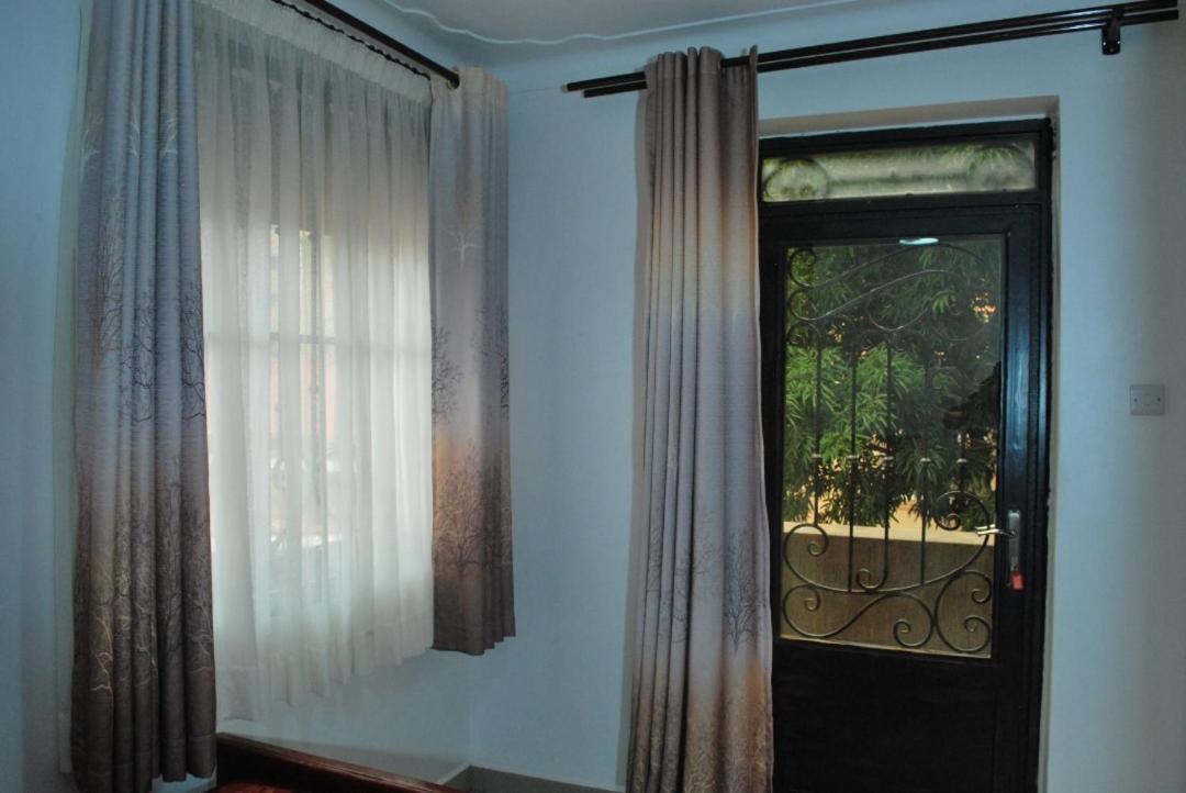 Jacuzzi City Home Kampala Eksteriør billede