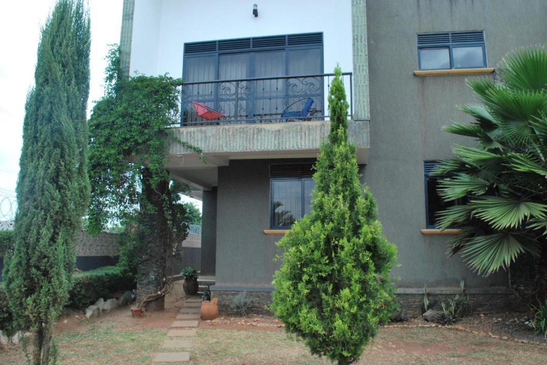 Jacuzzi City Home Kampala Eksteriør billede