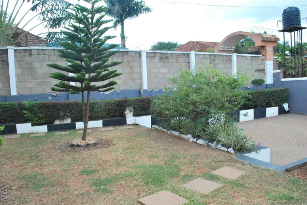 Jacuzzi City Home Kampala Eksteriør billede