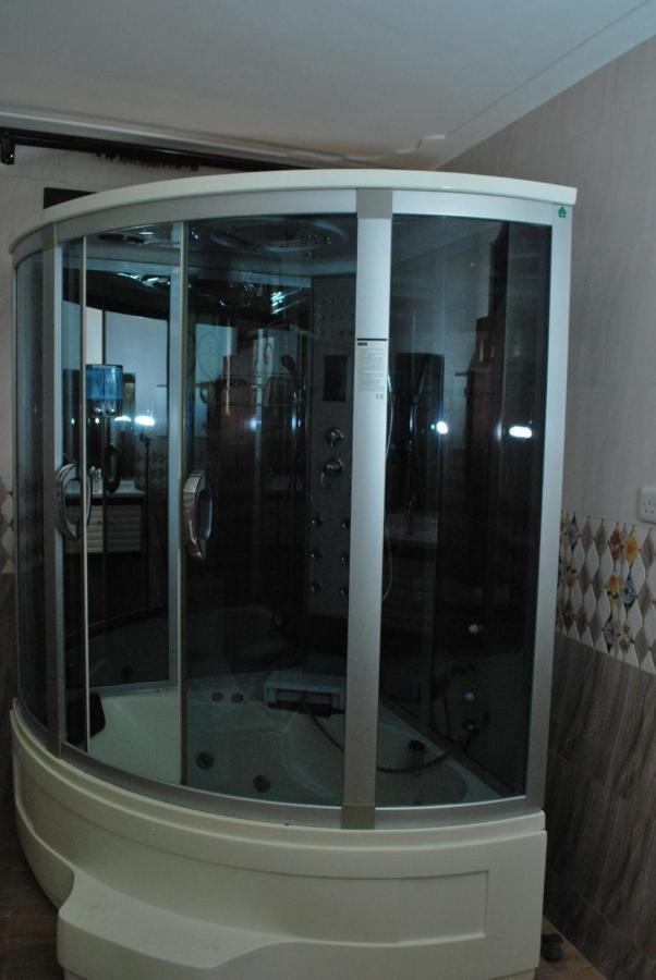 Jacuzzi City Home Kampala Eksteriør billede