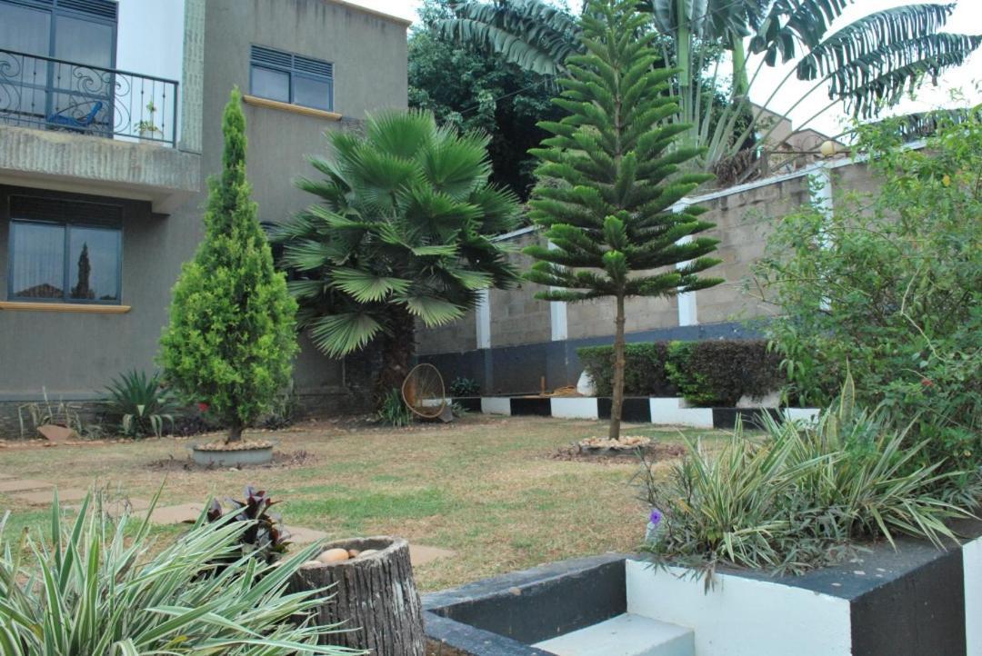 Jacuzzi City Home Kampala Eksteriør billede
